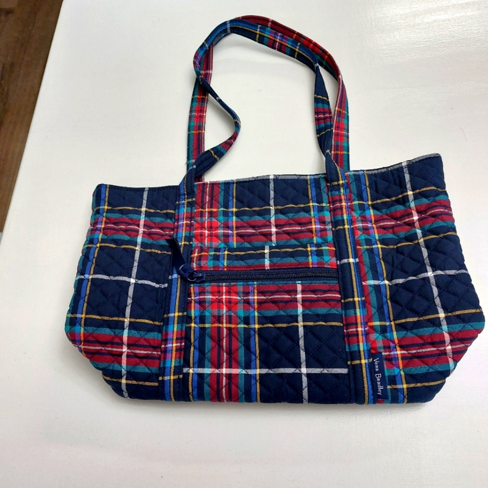 Small Vera Tote Tartan Plaid NWOT